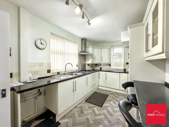 Images for Marlborough Road, Irlam, M44 EAID:3405264228 BID:2714ea13-4875-41c2-9250-130c9b5cb2ff