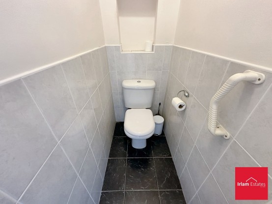 Images for St. Johns Road, Wilmslow, SK9 EAID:3405264228 BID:2714ea13-4875-41c2-9250-130c9b5cb2ff