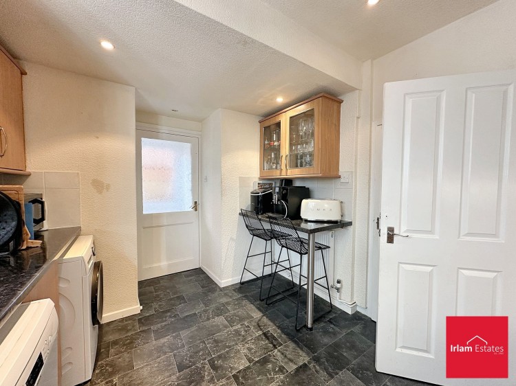 Images for St. Johns Road, Wilmslow, SK9 EAID:3405264228 BID:2714ea13-4875-41c2-9250-130c9b5cb2ff