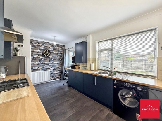 Images for Eldon Road, Irlam, M44 EAID:3405264228 BID:2714ea13-4875-41c2-9250-130c9b5cb2ff