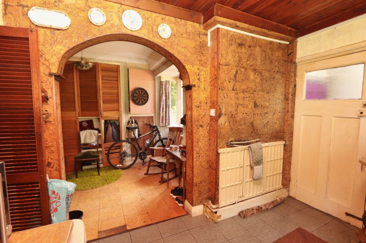 Images for Leigh Road, Worsley, M28 EAID:3405264228 BID:2714ea13-4875-41c2-9250-130c9b5cb2ff
