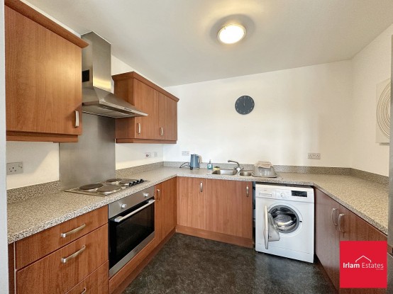 Images for Forebay Drive, Irlam, M44 EAID:3405264228 BID:2714ea13-4875-41c2-9250-130c9b5cb2ff