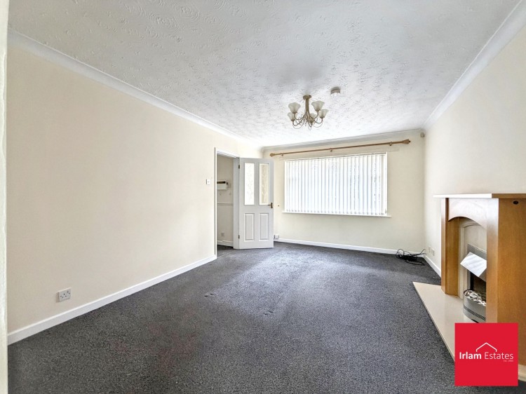 Images for Old River Close, Irlam, M44 EAID:3405264228 BID:2714ea13-4875-41c2-9250-130c9b5cb2ff