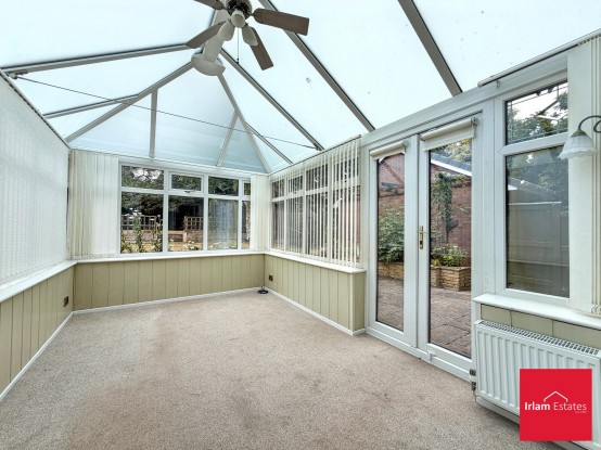 Images for Old River Close, Irlam, M44 EAID:3405264228 BID:2714ea13-4875-41c2-9250-130c9b5cb2ff