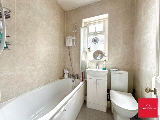 Images for Alexandra Grove, Irlam, M44 EAID:3405264228 BID:2714ea13-4875-41c2-9250-130c9b5cb2ff