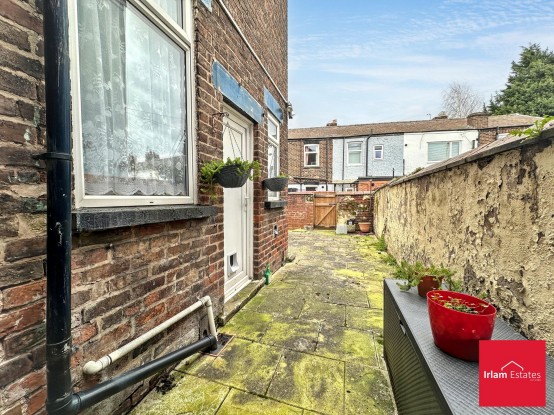 Images for Alexandra Grove, Irlam, M44 EAID:3405264228 BID:2714ea13-4875-41c2-9250-130c9b5cb2ff