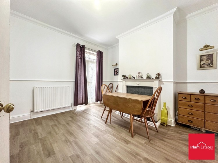 Images for Alexandra Grove, Irlam, M44 EAID:3405264228 BID:2714ea13-4875-41c2-9250-130c9b5cb2ff