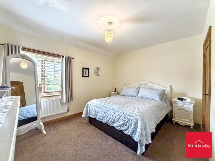 Images for Glazebrook Lane, Glazebrook, WA3 EAID:3405264228 BID:2714ea13-4875-41c2-9250-130c9b5cb2ff