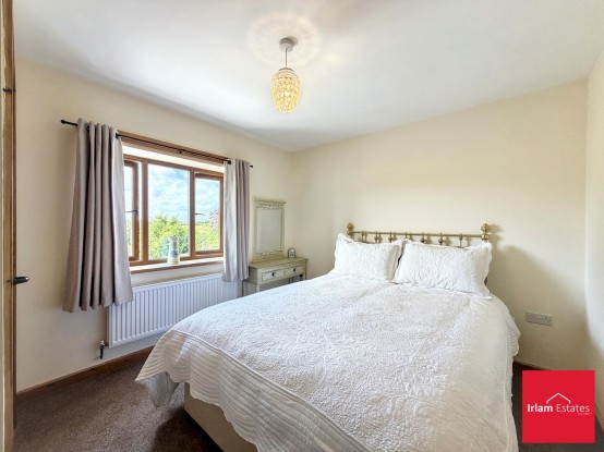 Images for Glazebrook Lane, Glazebrook, WA3 EAID:3405264228 BID:2714ea13-4875-41c2-9250-130c9b5cb2ff