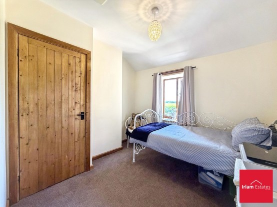 Images for Glazebrook Lane, Glazebrook, WA3 EAID:3405264228 BID:2714ea13-4875-41c2-9250-130c9b5cb2ff