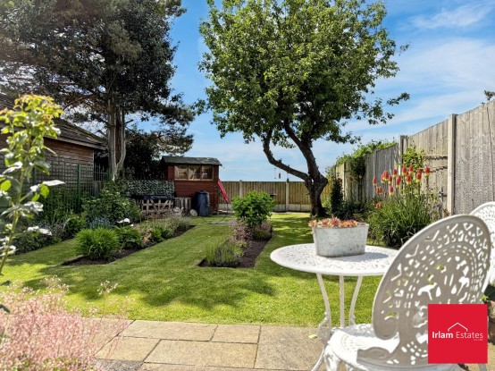 Images for Glazebrook Lane, Glazebrook, WA3 EAID:3405264228 BID:2714ea13-4875-41c2-9250-130c9b5cb2ff