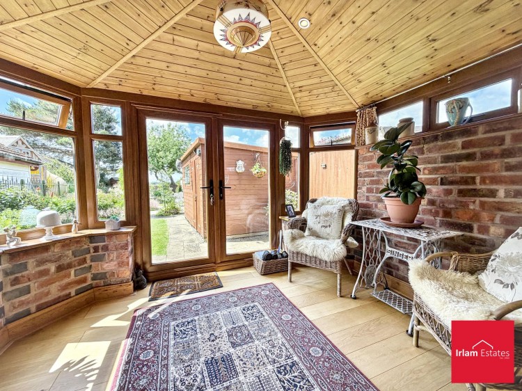 Images for Glazebrook Lane, Glazebrook, WA3 EAID:3405264228 BID:2714ea13-4875-41c2-9250-130c9b5cb2ff