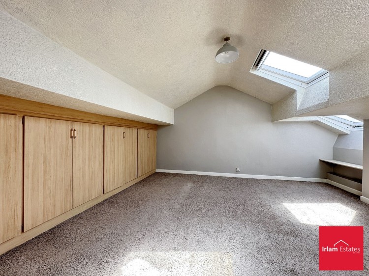 Images for New Lane, Eccles, M30 EAID:3405264228 BID:2714ea13-4875-41c2-9250-130c9b5cb2ff