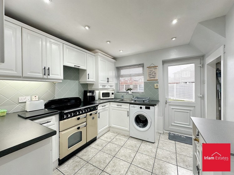 Images for Warwick Road, Cadishead, M44 EAID:3405264228 BID:2714ea13-4875-41c2-9250-130c9b5cb2ff