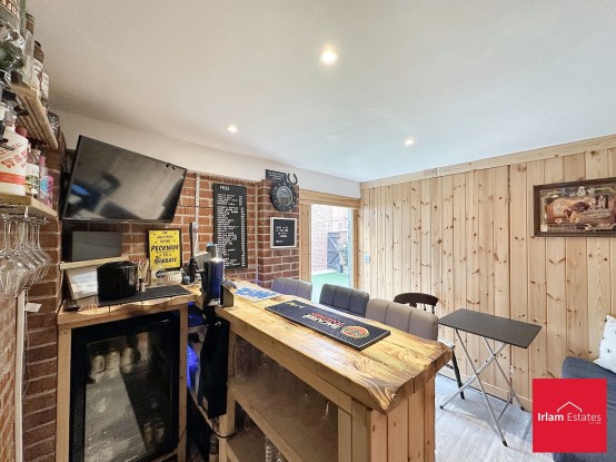 Images for Mona Way, Irlam, M44 EAID:3405264228 BID:2714ea13-4875-41c2-9250-130c9b5cb2ff