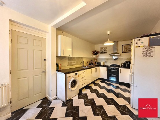 Images for Addison Road, Irlam, M44 EAID:3405264228 BID:2714ea13-4875-41c2-9250-130c9b5cb2ff