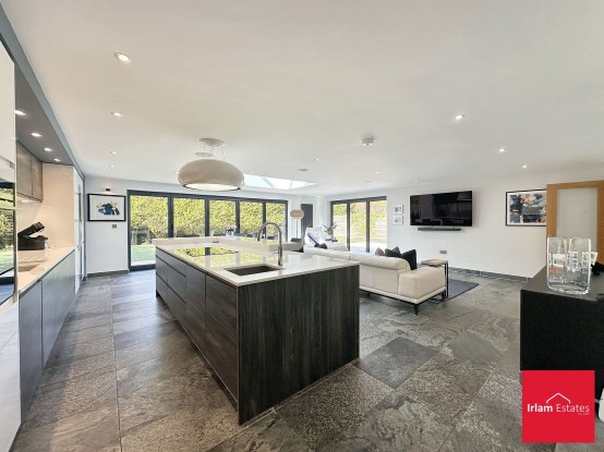 Images for Bellpit Close, Worsley, M28 EAID:3405264228 BID:2714ea13-4875-41c2-9250-130c9b5cb2ff