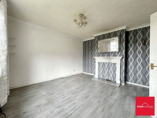 Images for Davies Road, Partington, M31 EAID:3405264228 BID:2714ea13-4875-41c2-9250-130c9b5cb2ff