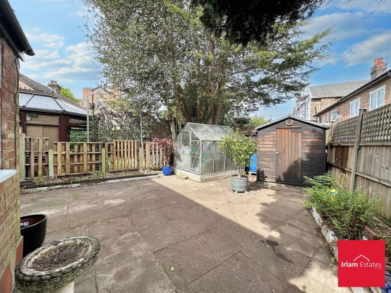 Images for Stretford Road, Urmston, M41 EAID:3405264228 BID:2714ea13-4875-41c2-9250-130c9b5cb2ff