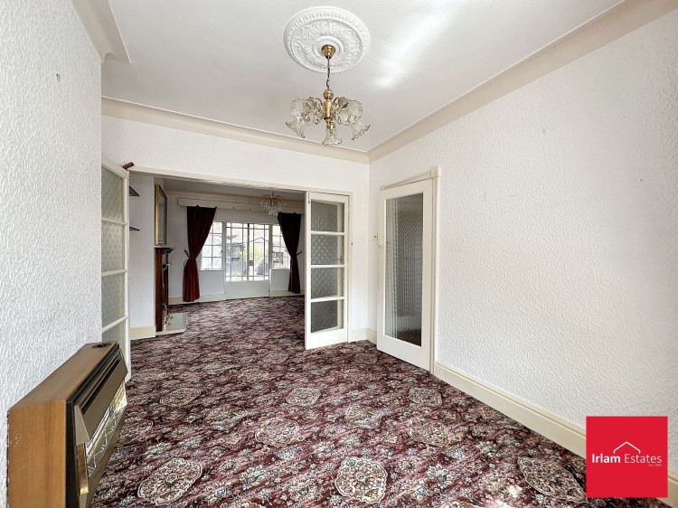 Images for Stretford Road, Urmston, M41 EAID:3405264228 BID:2714ea13-4875-41c2-9250-130c9b5cb2ff