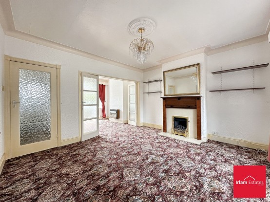 Images for Stretford Road, Urmston, M41 EAID:3405264228 BID:2714ea13-4875-41c2-9250-130c9b5cb2ff