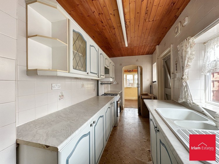 Images for Stretford Road, Urmston, M41 EAID:3405264228 BID:2714ea13-4875-41c2-9250-130c9b5cb2ff