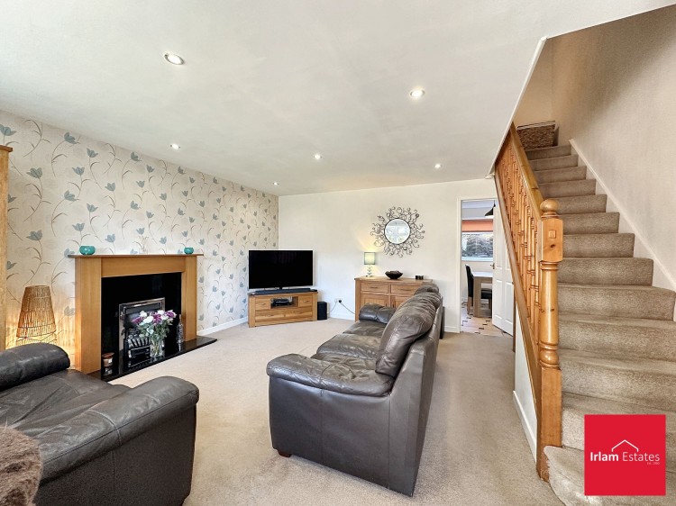 Images for Farnham Drive, Irlam, M44 EAID:3405264228 BID:2714ea13-4875-41c2-9250-130c9b5cb2ff