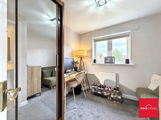 Images for Sandywarps, Irlam, M44 EAID:3405264228 BID:2714ea13-4875-41c2-9250-130c9b5cb2ff