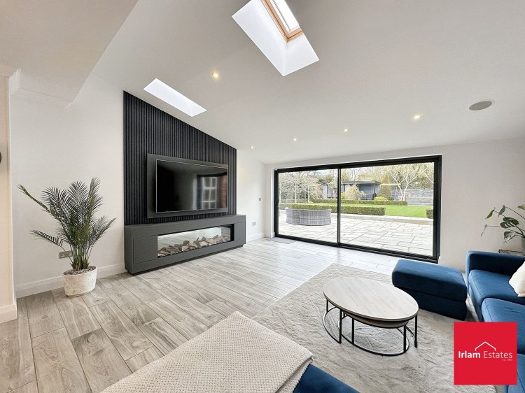 Images for Chatsworth Road, Worsley, M28 EAID:3405264228 BID:2714ea13-4875-41c2-9250-130c9b5cb2ff