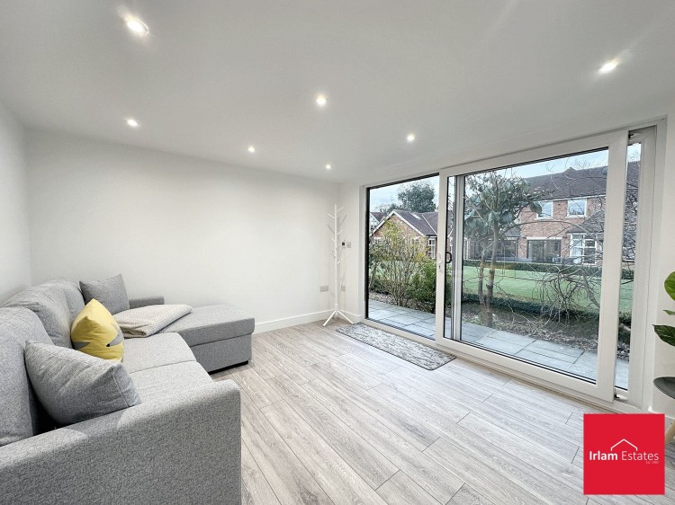 Images for Chatsworth Road, Worsley, M28 EAID:3405264228 BID:2714ea13-4875-41c2-9250-130c9b5cb2ff
