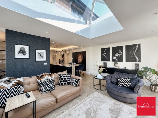 Images for Lambton Road, Worsley, M28 EAID:3405264228 BID:2714ea13-4875-41c2-9250-130c9b5cb2ff