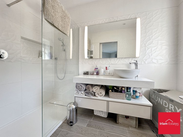 Images for Lambton Road, Worsley, M28 EAID:3405264228 BID:2714ea13-4875-41c2-9250-130c9b5cb2ff