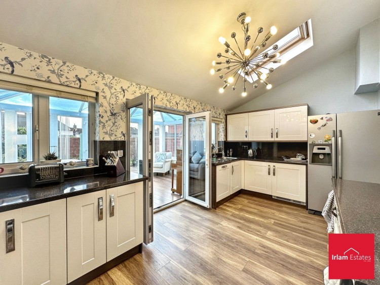 Images for Rose Avenue, Irlam, M44 EAID:3405264228 BID:2714ea13-4875-41c2-9250-130c9b5cb2ff