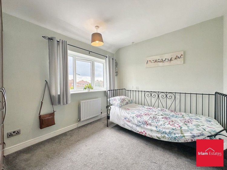 Images for Harewood Road, Irlam, M44 EAID:3405264228 BID:2714ea13-4875-41c2-9250-130c9b5cb2ff