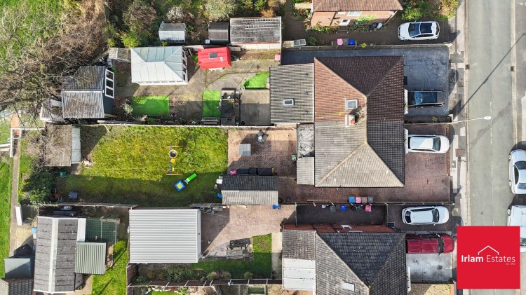 Images for Radford Drive, Irlam, M44 EAID:3405264228 BID:2714ea13-4875-41c2-9250-130c9b5cb2ff