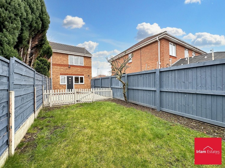 Images for Pipers Court, Irlam, M44 EAID:3405264228 BID:2714ea13-4875-41c2-9250-130c9b5cb2ff