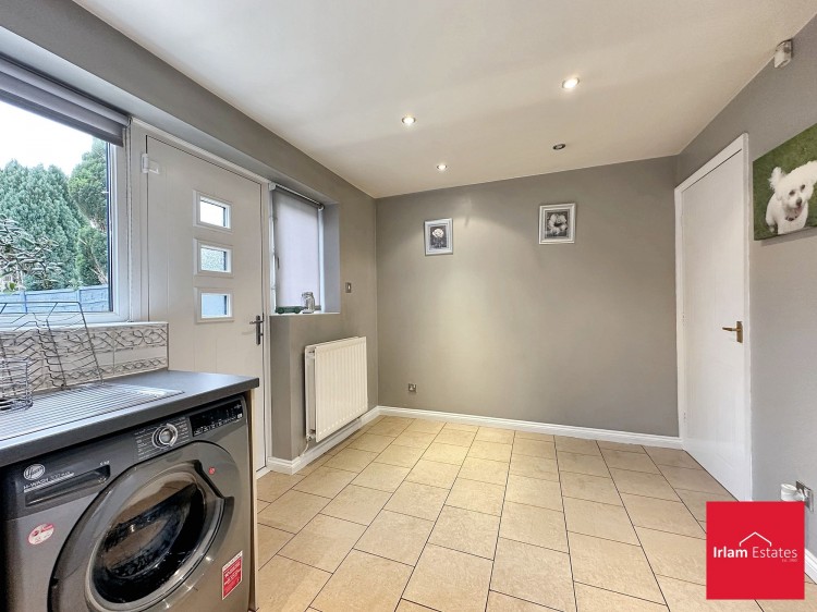 Images for Pipers Court, Irlam, M44 EAID:3405264228 BID:2714ea13-4875-41c2-9250-130c9b5cb2ff
