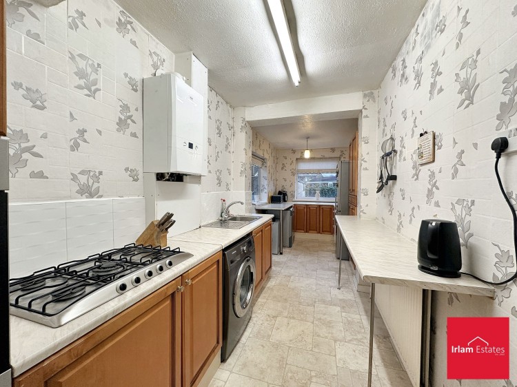 Images for Colling Close, Irlam, M44 EAID:3405264228 BID:2714ea13-4875-41c2-9250-130c9b5cb2ff