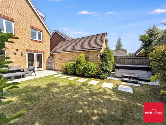 Images for Roseway Avenue, Cadishead, M44 EAID:3405264228 BID:2714ea13-4875-41c2-9250-130c9b5cb2ff