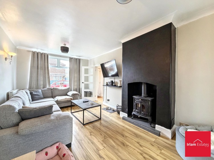 Images for Lyndhurst Avenue, Irlam, M44 EAID:3405264228 BID:2714ea13-4875-41c2-9250-130c9b5cb2ff