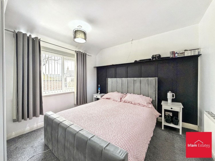 Images for Lyndhurst Avenue, Irlam, M44 EAID:3405264228 BID:2714ea13-4875-41c2-9250-130c9b5cb2ff