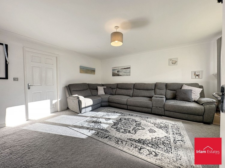 Images for Townsgate Way, Irlam, M44 EAID:3405264228 BID:2714ea13-4875-41c2-9250-130c9b5cb2ff