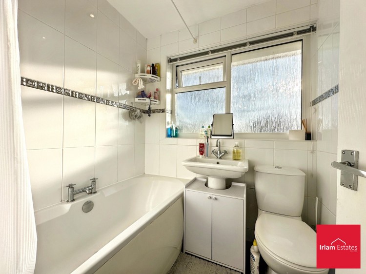 Images for Morillon Road, Irlam, M44 EAID:3405264228 BID:2714ea13-4875-41c2-9250-130c9b5cb2ff