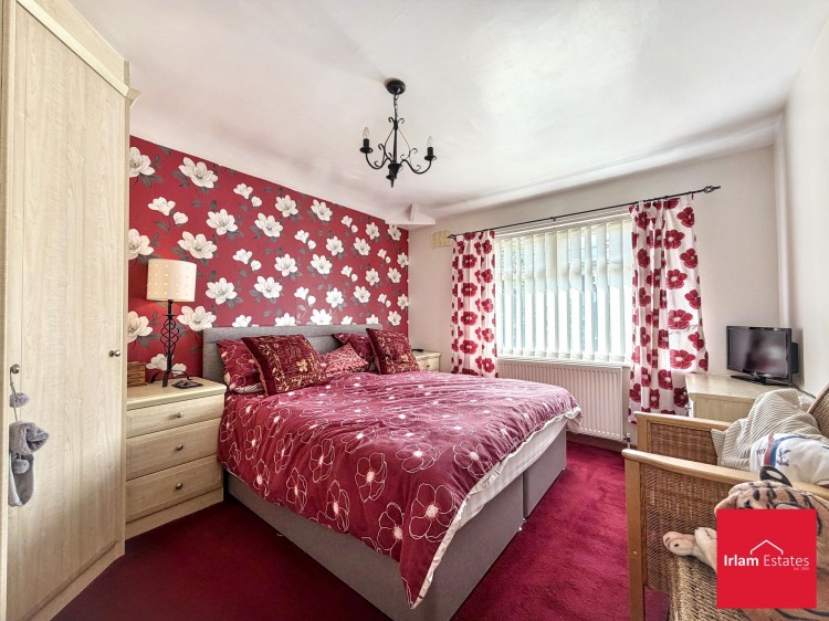 Images for Vicarage Road, Irlam, M44 EAID:3405264228 BID:2714ea13-4875-41c2-9250-130c9b5cb2ff