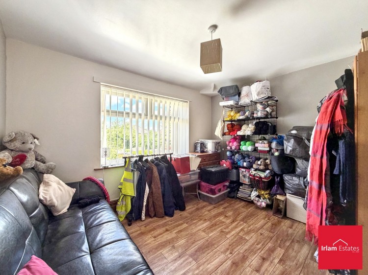 Images for Vicarage Road, Irlam, M44 EAID:3405264228 BID:2714ea13-4875-41c2-9250-130c9b5cb2ff