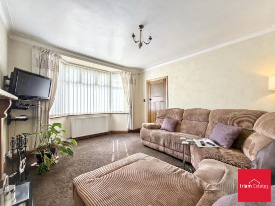 Images for Vicarage Road, Irlam, M44 EAID:3405264228 BID:2714ea13-4875-41c2-9250-130c9b5cb2ff
