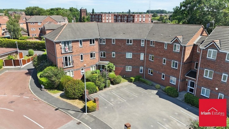 Images for Rixtonleys Drive, Irlam, M44 EAID:3405264228 BID:2714ea13-4875-41c2-9250-130c9b5cb2ff