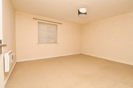 Images for Townsgate Way, Irlam, M44 EAID:3405264228 BID:2714ea13-4875-41c2-9250-130c9b5cb2ff