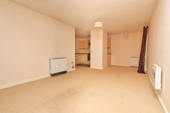 Images for Townsgate Way, Irlam, M44 EAID:3405264228 BID:2714ea13-4875-41c2-9250-130c9b5cb2ff