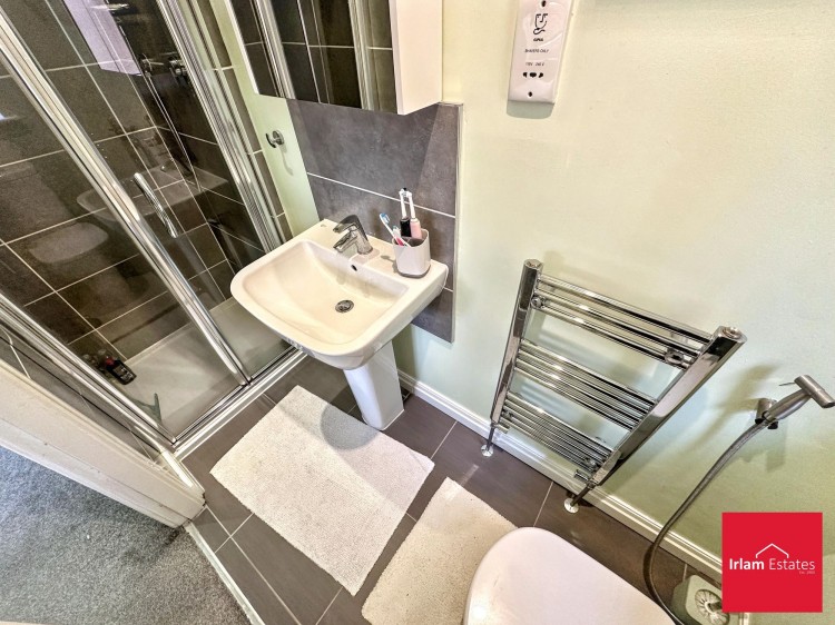 Images for Sunflower Meadow, Irlam, M44 EAID:3405264228 BID:2714ea13-4875-41c2-9250-130c9b5cb2ff